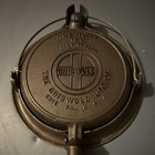 Griswold No  8 Cast Iron Waffle Iron     Low Base     Coil Handles Pat No 151