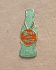 Wendy s And Coca Cola 1998 Silver Tone Coke Bottle Lapel Pin Restaurant