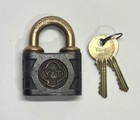 Vintage Antique Y t Yale Towne Brass Cloverleaf Padlock Lock W  2 Original Keys