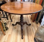 Antique American 19th C Mahogany Chippendale Round Tripod Tilt-top Tea Table