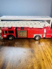 1986 Vintage Hess Toy Fire Truck Bank W  Original Box Mint Condition         