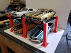 1 18th Scale 4 Post 4 Car Lift For Diorama  show Case 1 18th Side By Side Red