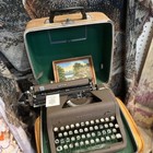 Vintage 1946 7 Royal Quiet De Luxe Portable Typewriter With Case