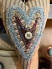 Primitive folk Art handmade rug Hooking  Hooked Heart  on Handmade Grungy Pillow