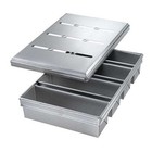 Chicago Metallic 44685 Pullman Bread Pan  13 3 4 In W