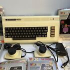 Vintage Commodore Vic-20 Computer   Controllers  Manuals  8 Games  Untested