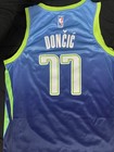 Nike Luka Doncic  77 Dallas Mavericks City Edition Jersey Size 50 Blue