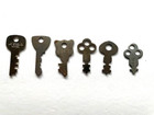 Vintage Collection Of 6 Flat Keys