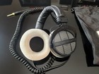Beyerdynamic Dt 990 Pro Over-ear Studio Monitor Headphones - Open-back Stereo Co