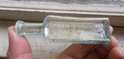 1870 Essence Lemon Smith   Shakman Baltimore Rare Emb With Label Bottle
