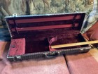 Vintage  3 4 Violin Hard Gator Case W Latches  Double Bow  Elegant Case