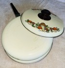 Vintage Enamel Metal Saucepan W  Lid Mushroom   Leaves Pattern  2-piece