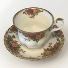 Royal Albert Old Country Roses Teacup Saucer Set Bone Stippled Gold Pre-1993 Vtg