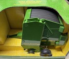 Ertl 15176 John Deere 1 16 Scale  567 Round Hay Baler Die-cast Metal