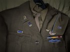 Ww2 Us Army Paratrroper Dress Uniform With Curahee 101ab Emblems And Pins