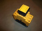 Weg Safety Relay Cwbs40 24vdc Used