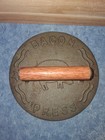 Cast Iron Ribbed Bacon Press W  Wood Handle  Large 8 5 In Diameter
