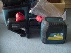 Bosch Gll 30 S Self-leveling Cross-line Laser 30ft Range W  Soft Pouch And Mount