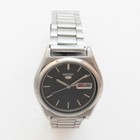 Vintage Seiko 5 Automatic Men s Watch 7009-8760 Black Dial Silver Accents 17j