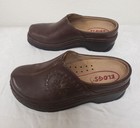 Women s Klogs Brown Floral Leather Slip-on Slip-resistant Shoes -- Size 8m