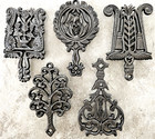 Vintage Mid 20th Century Wilton Set Of 5 Small Cast Iron Trivets