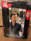 The Walking Dead Collectors Box   Dog Tags  Trading Cards And Figurines Inside 