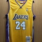 Kobe Bryant Signed Autographed Los Angeles Lakers Jersey  24 With Coa