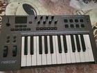 Nektar Impact Lx25  25 Keys 8 Pads Midi Controller