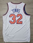 Karl-anthony Towns Signed Autographed New York Knicks Jersey Psa Certified