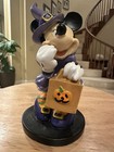 Disney Store - Collectable Minnie Mouse Halloween Garden Statue