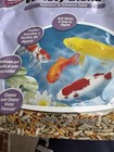Pond Variety Blend Fish Food To Enhance Color And Vitality