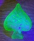 Uranium Vintage Glass Spade Trinket Poker Dish Ashtray Bridge Set Green Uv Glow