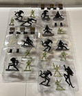 Aliens Swarm Pack Tree House Kids 2004 Complete Set