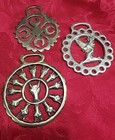 Vintage Brass Horse Brasses Assortment Lot W  Discovering Horse Brasses Book