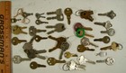 Lot 41 Vintage Brass   Nickel Locksmith Keys