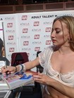 Riley Reyes Signed Model 8x10 Photo -proof- -certificate-  a0003 
