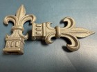 2pcs Traditional Fleur-de-lis Finial Cast Iron  brand New 