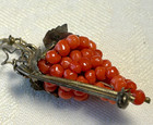 Antique Victorian Genuine Coral Grape Clusters Gold Leaves Stunning Brooch Italy