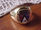 195os Ford Passenger Car Crest Gold Ring  11 Nos Hi-quality Unique Style Class
