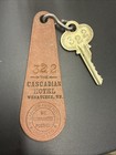 Vintage Hotel Cascadian Wenatchee Room Numbered 322 Key And Fob Rare