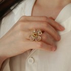 Goossens Luxury Colored Natural Crystal Flower Ring Size 6-8