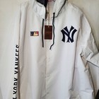 New York Yankees Coach Jacket Mitchell   Ness Men s 4xlt Cooperstown Windbreaker