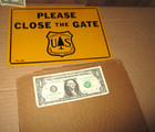 Please Close The Gate -- Old   Vintage   Original - Tin Sign - Us Forest Service