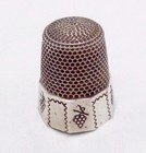 Vintage Waite Thresher Sterling Silver Thimble Grape Design 27092