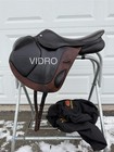 17 5     Custom Saddlery Saddle Monte Carlo Monoflap Jump Saddle With Cover