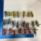 Hexbug Warriors Battling Robots Lot Of 22 Mixed Colors 2in   3in Untested As-is