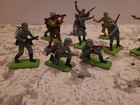 Lot Of 13 Britains Ltd Super Deetail British Infantry - Vintage Toy Soldiers War