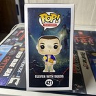 Funko Pop  Vinyl  Stranger Things - Eleven With Eggos  chase   421