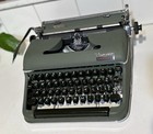 Vintage Olympia De Luxe Sm3 Typewriter Light Green Germany