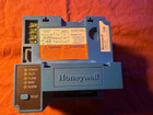 Cleaver Brooks   Honeywell Rm7895 C 1012 Burner Control System Tested Perfect